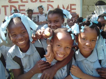 Entre el 18 y 22 de noviembre de 2012, el secretario ejecutivo del IPPDH, Víctor Abramovich, realizó una visita a la República de Haití con el fin de explorar posibles líneas de cooperación del Mercosur con Haití en derechos humanos.