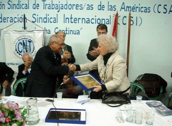 Evento organizado por el IPPDH junto con la Coordinadora de Centrales Sindicales del Cono Sur (CCSCS), el 25 de junio de 2011, en Asunción, Paraguay.