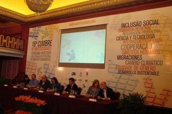 El secretario ejecutivo del IPPDH, Víctor Abramovich, participó en el panel inicial “Migraciones y Derechos Humanos. Abordajes desde lo local y regional”.
